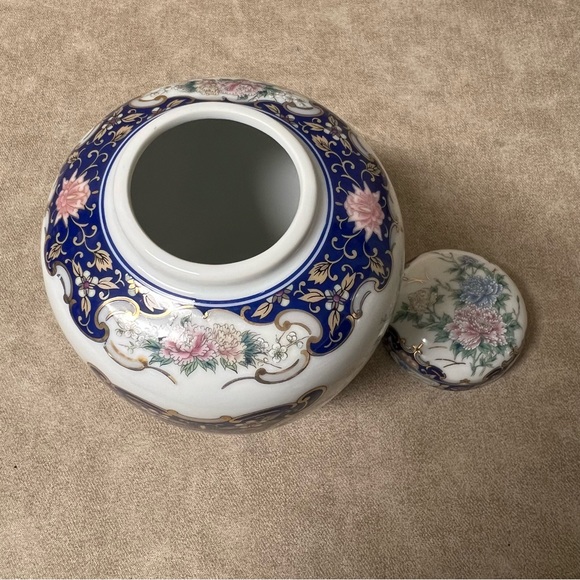 vintage Toyo Vase Gold Blue Peacock Vase Made in Japan Beautiful Collectible - Picture 3 of 8